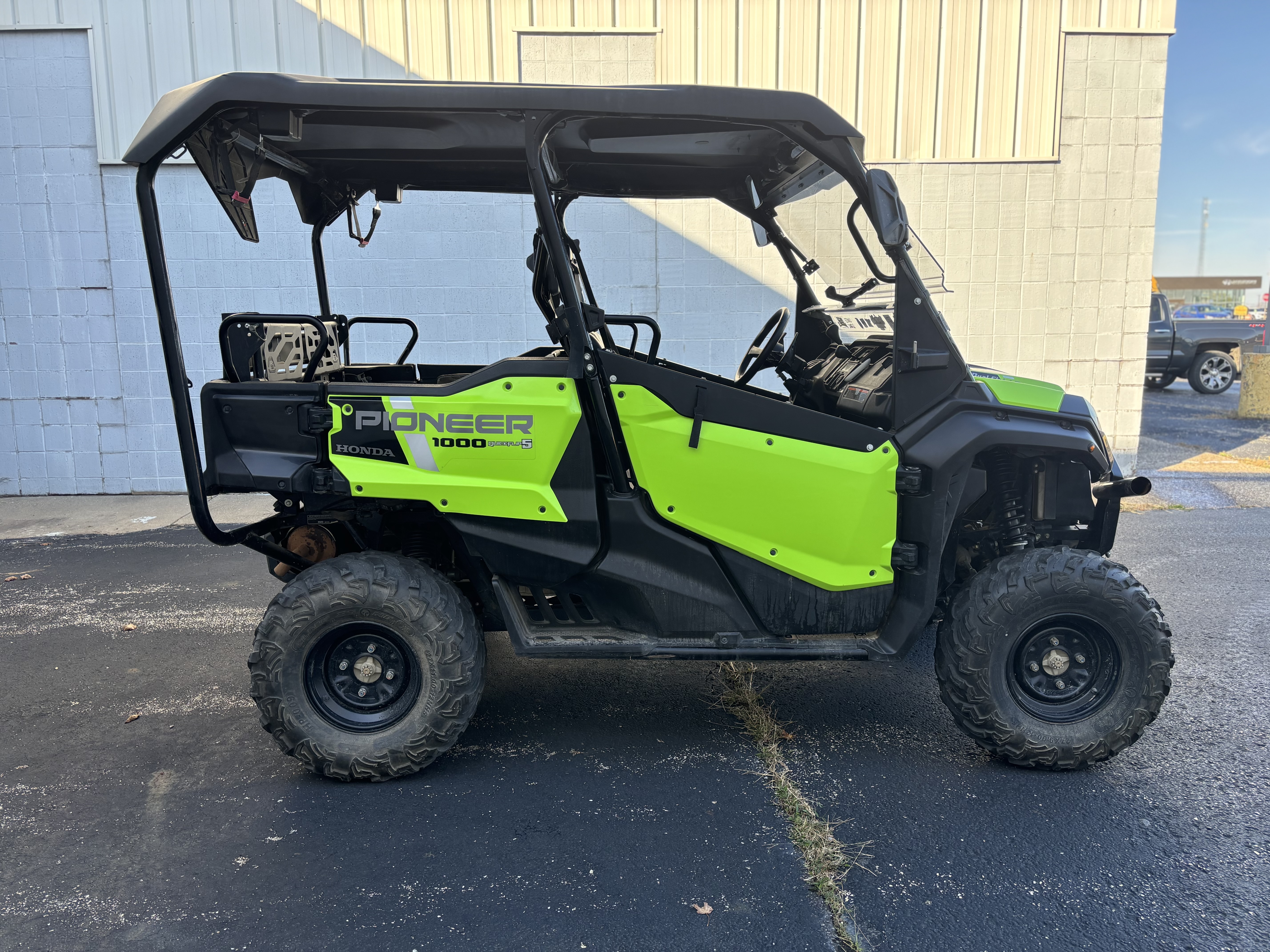 2023 Honda PIONEER 1000-5 DELUXE - Photo 2
